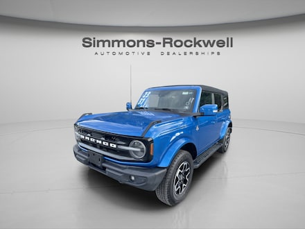2023 Ford Bronco Outer Banks SUV