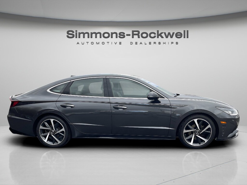 Used 2022 Hyundai Sonata SEL Plus Sedan