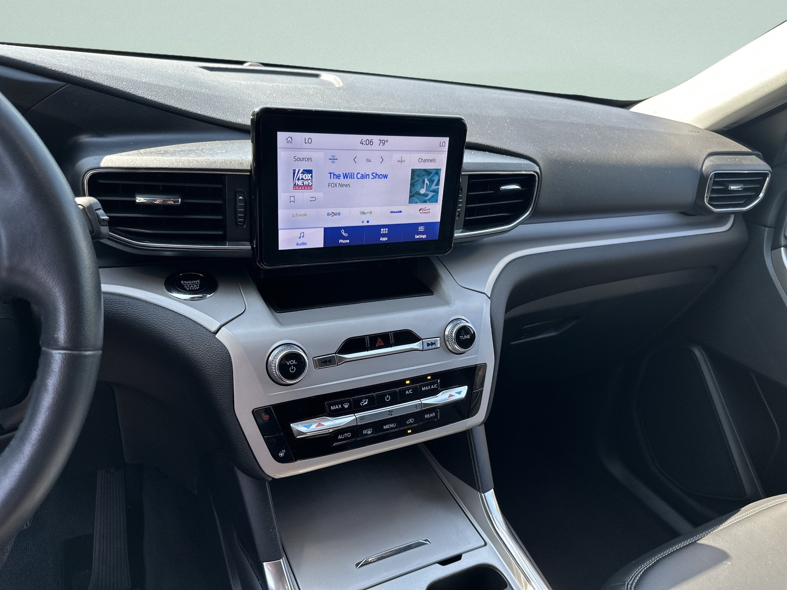 2023 Ford Explorer XLT - Photo 12