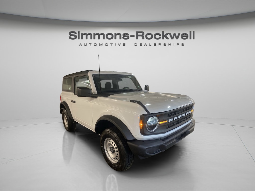 New 2025 Ford Bronco Base 4x4