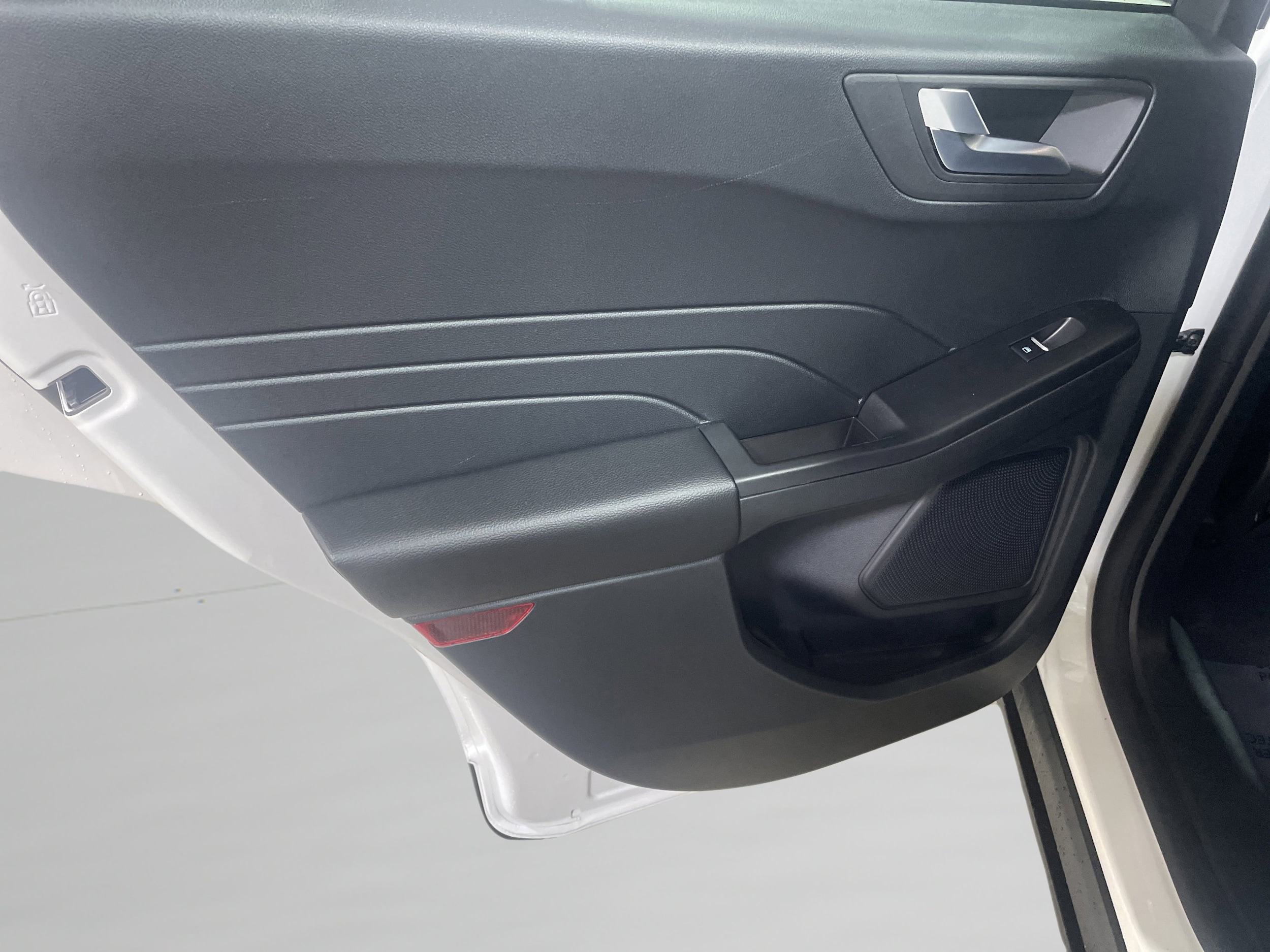 2026 Ford Escape ST-Line - Photo 19