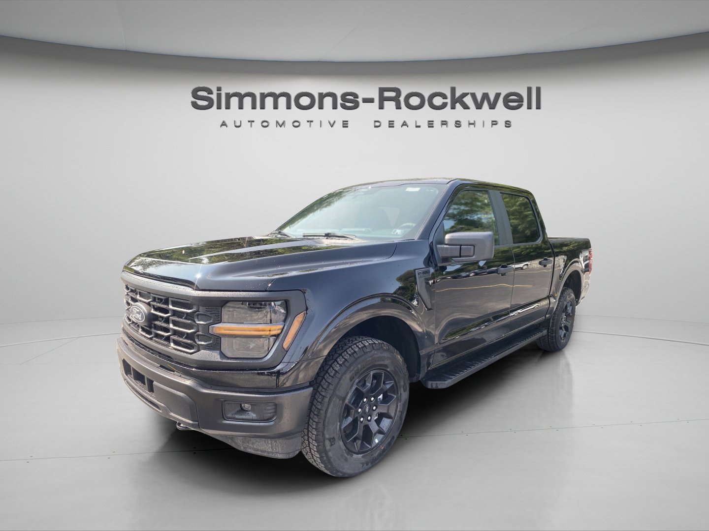 2025 Ford F-150 STX 4WD SuperCrew 5.5 Box 