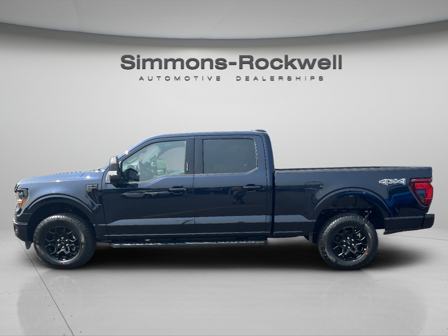 2026 Ford F-150 XLT - Photo 2
