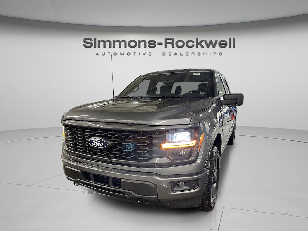 New 2025 Ford F-150 STX STX 4WD SuperCrew 5.5 Box