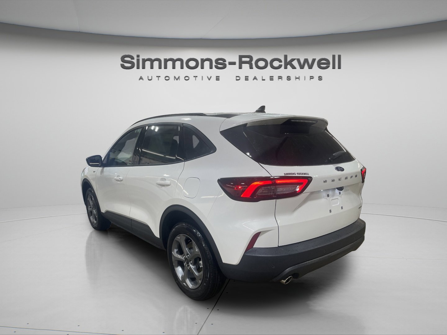 2026 Ford Escape ST-Line - Photo 3