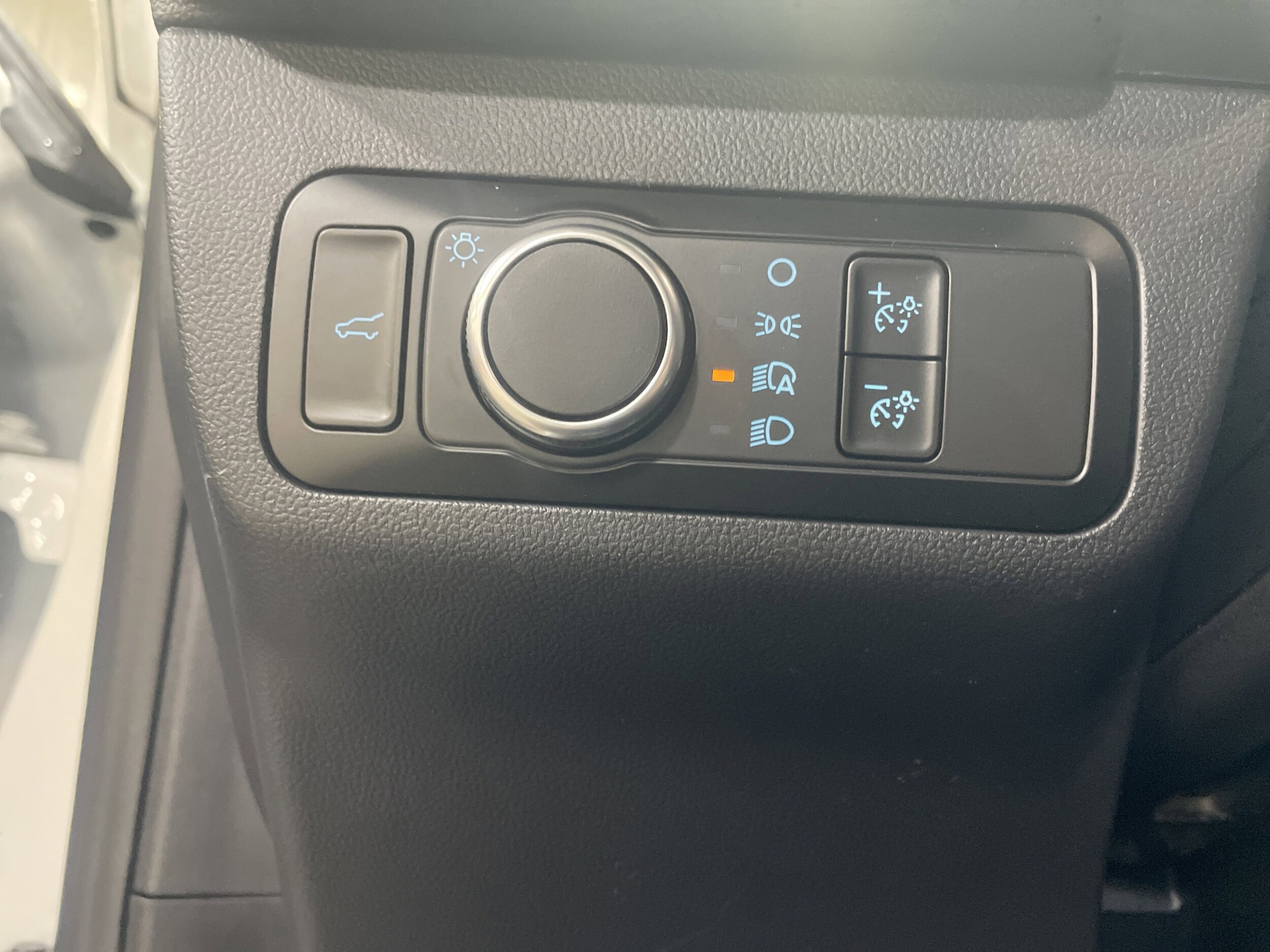 2026 Ford Escape ST-Line - Photo 13