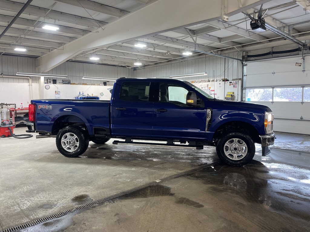 New 2026 Ford Super Duty F-250 SRW XLT XLT 4WD Crew Cab 8 Box