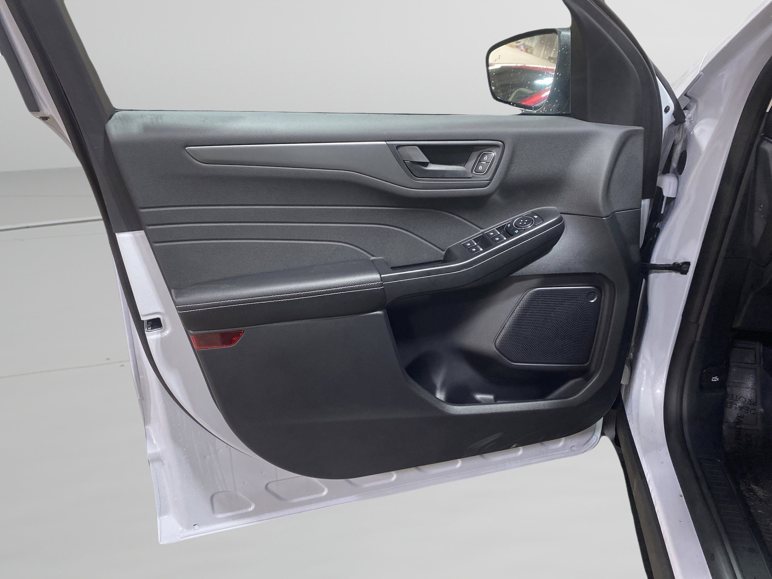 2026 Ford Escape Active - Photo 13
