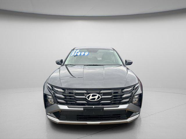 2026 Hyundai Tucson SE's photo