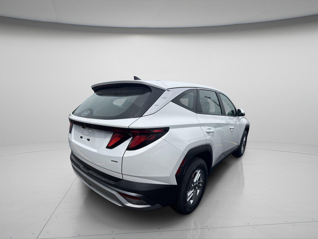 New 2026 Hyundai Tucson SE AWD SUV