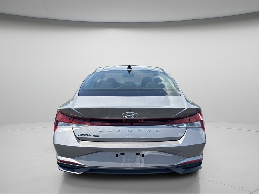 Used 2023 Hyundai Elantra SEL Sedan