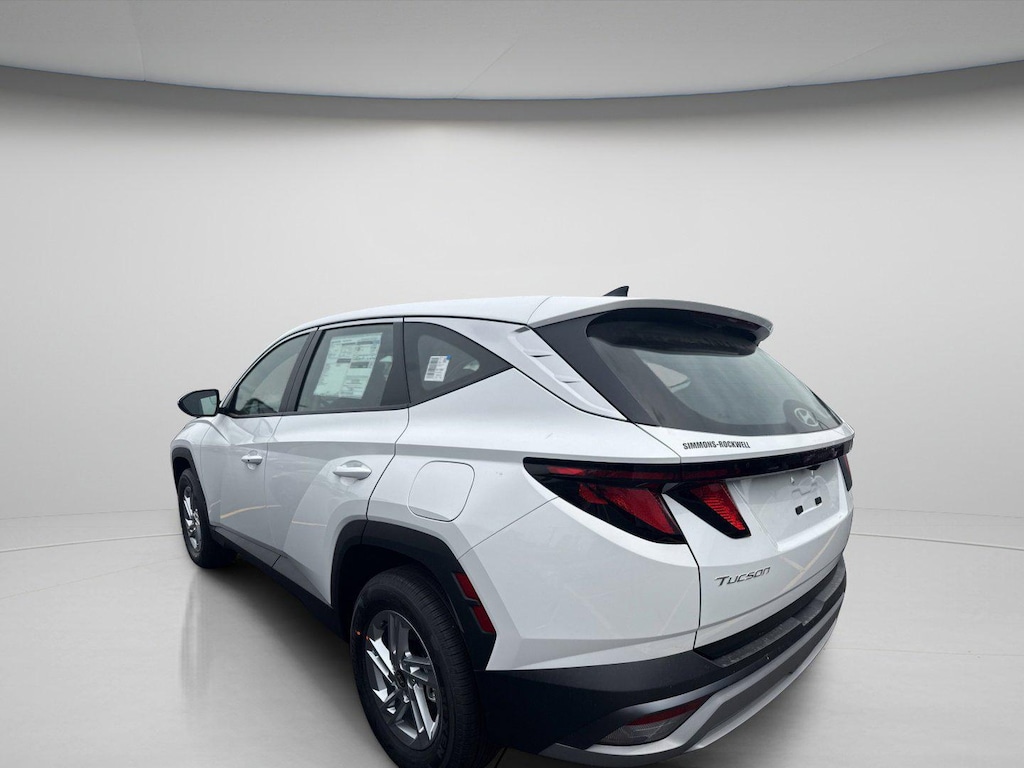 New 2026 Hyundai Tucson SE AWD SUV