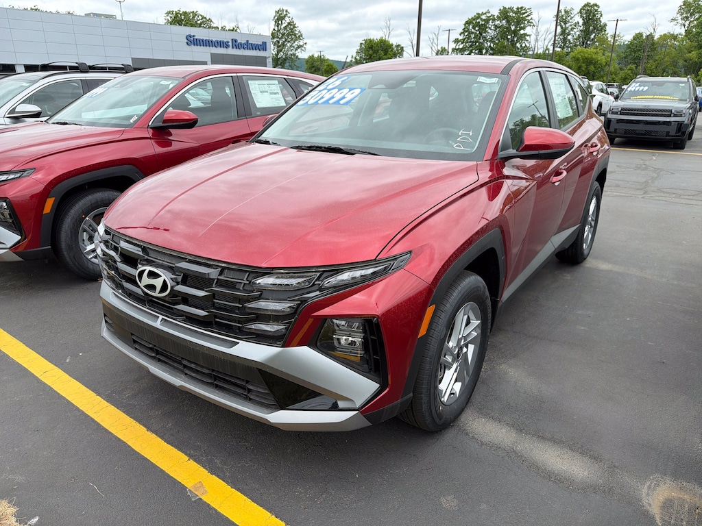 New 2026 Hyundai Tucson SE AWD SUV