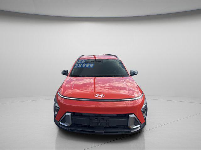 2026 Hyundai Kona SEL photo 2