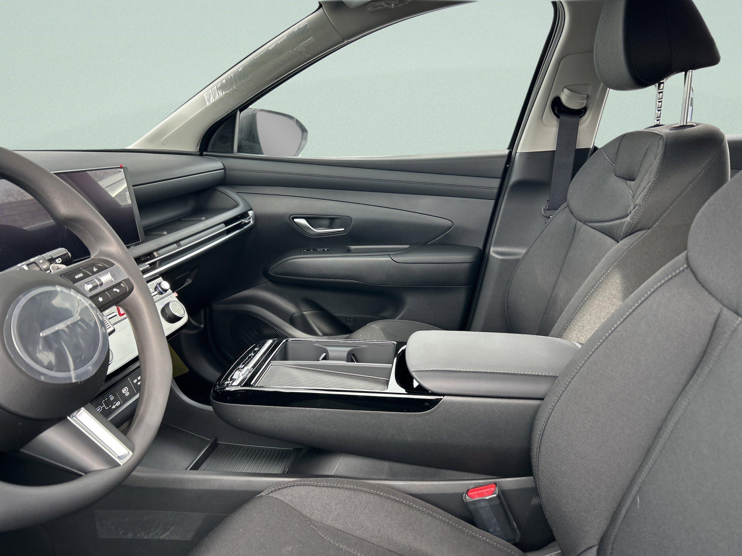 2026 Hyundai Tucson Blue SE - Photo 9