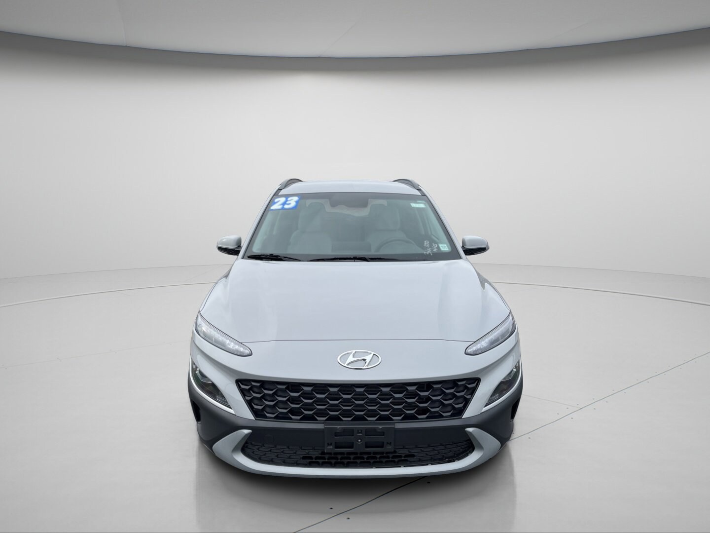 2023 Hyundai Kona SEL photo 2