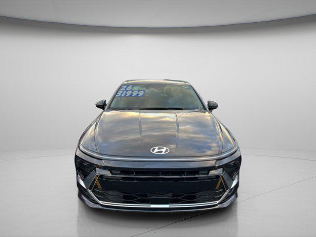 2026 Hyundai Sonata Hybrid SEL's photo