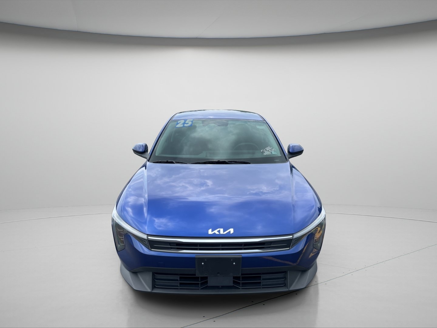 2025 Kia K4 LXS - Photo 8