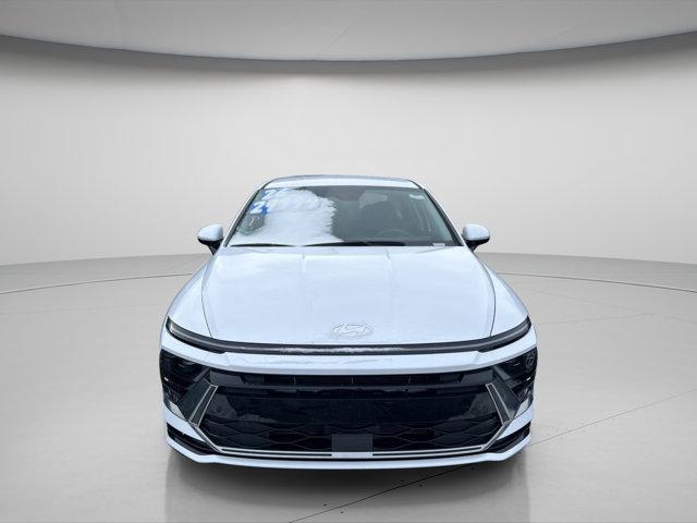 2026 Hyundai Sonata SEL's photo