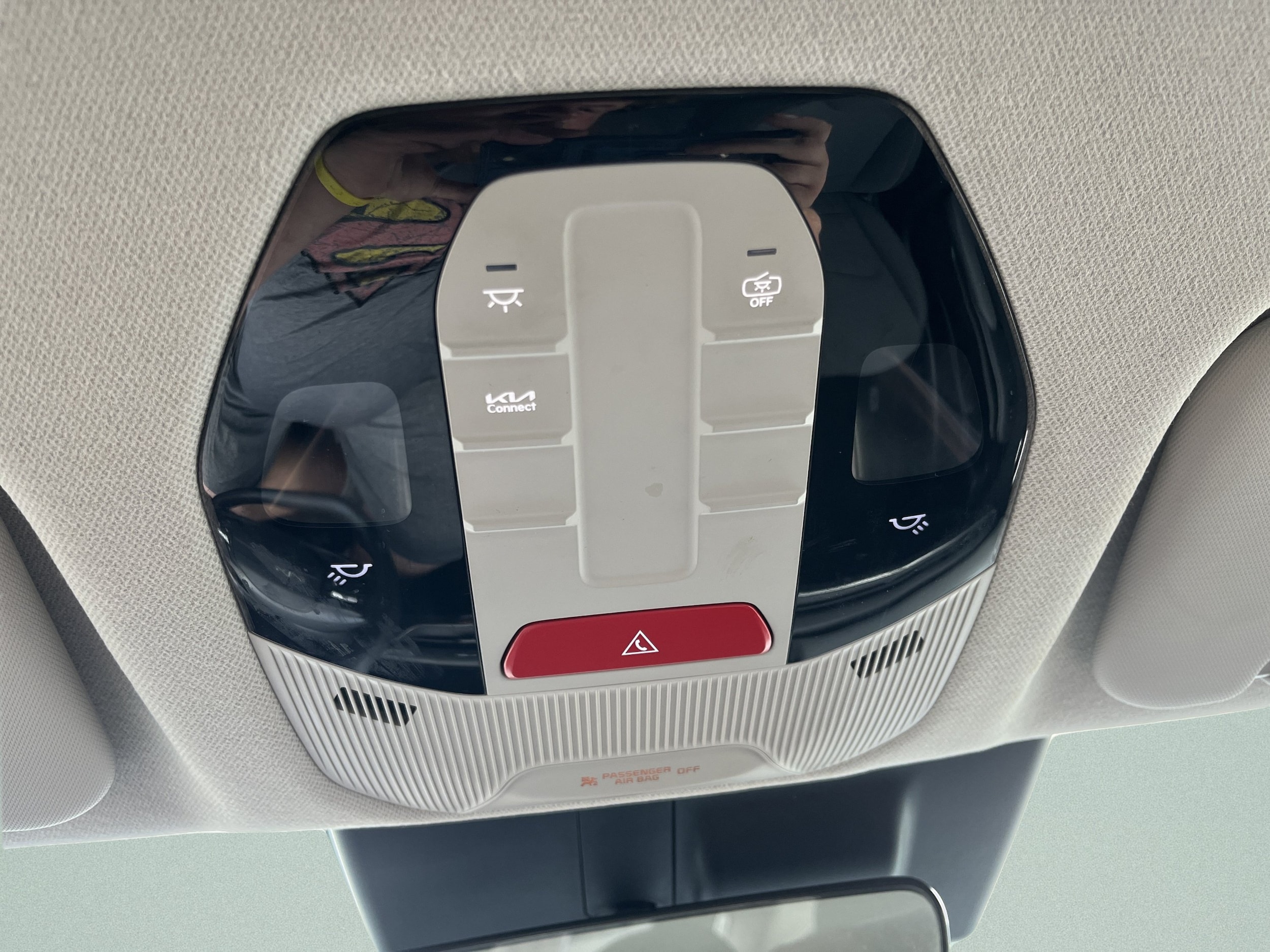2025 Kia K4 LXS - Photo 19