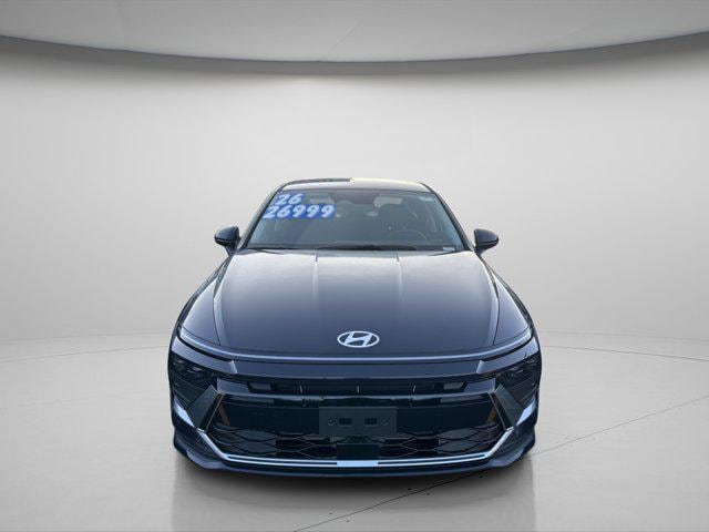 2026 Hyundai Sonata SE's photo