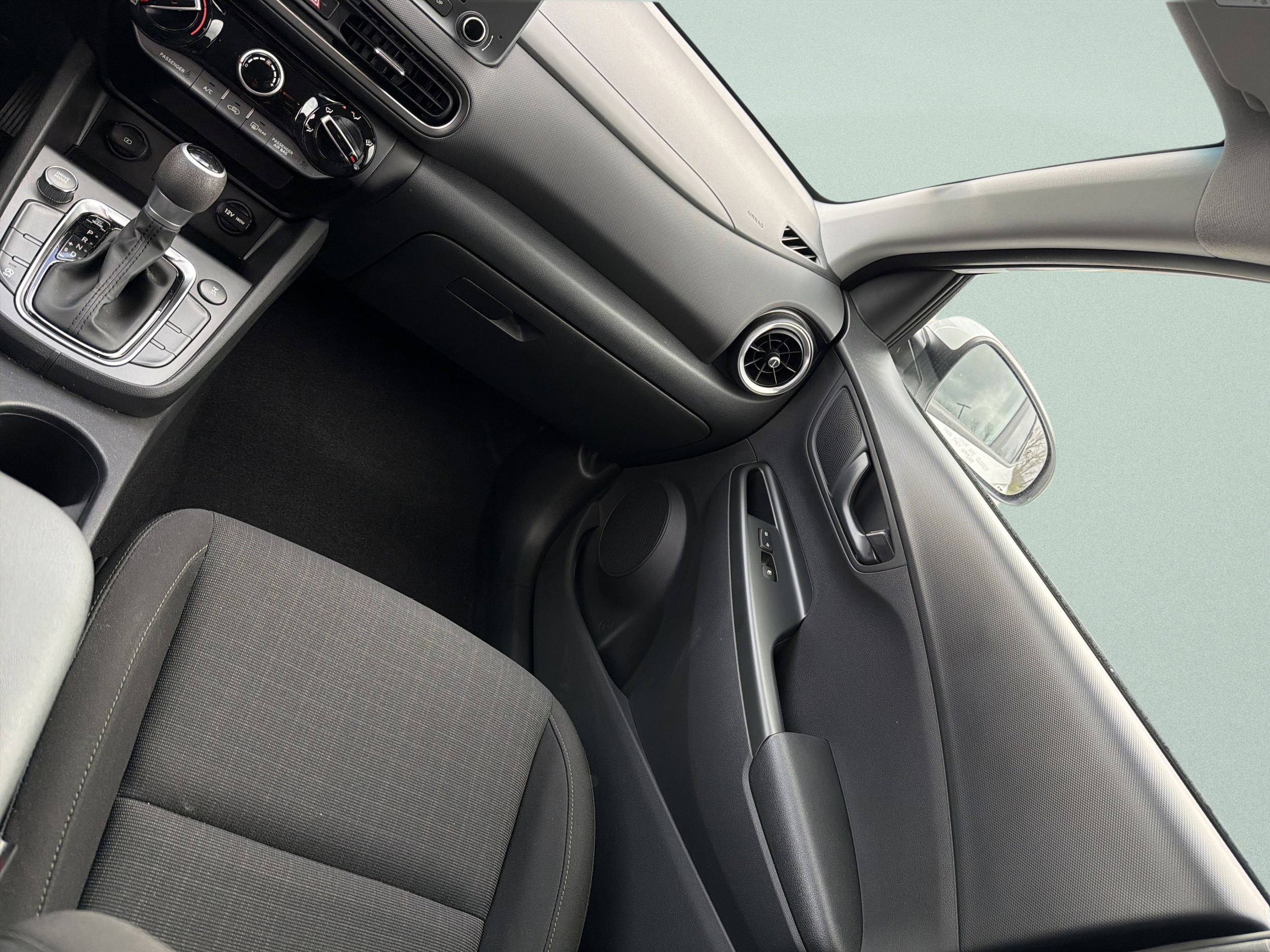 2023 Hyundai Kona SEL - Photo 22