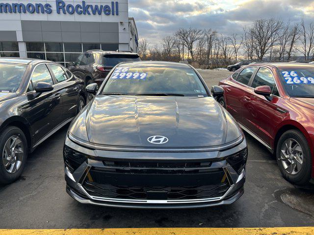 2026 Hyundai Sonata SEL's photo