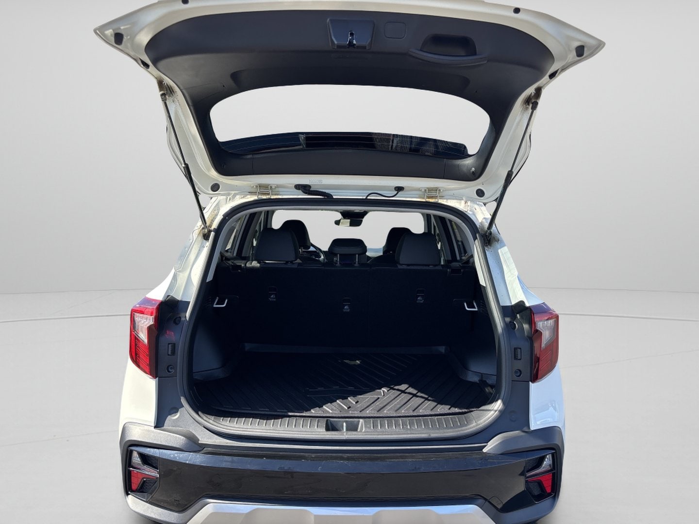 2025 Kia Seltos S - Photo 8