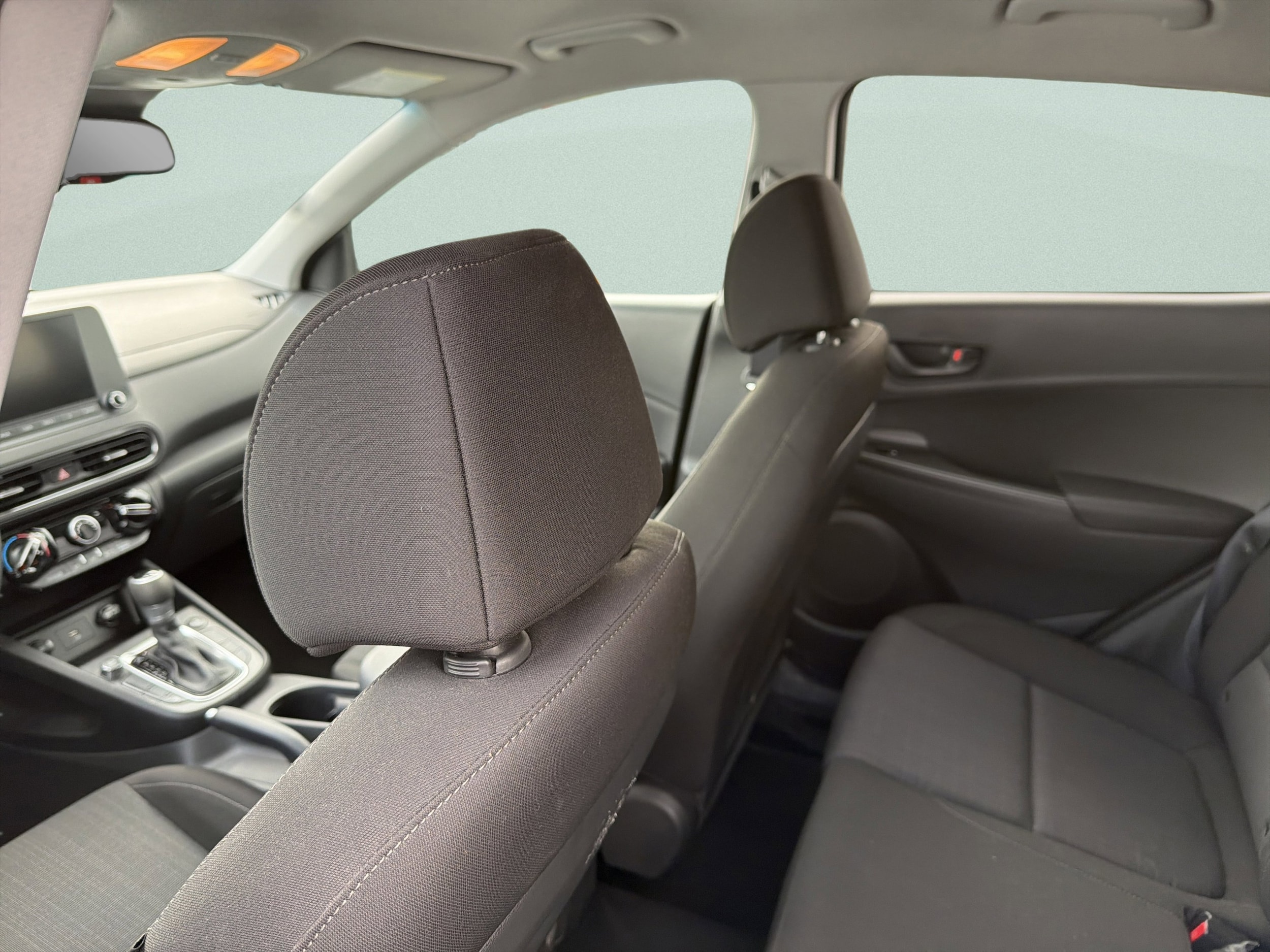 2023 Hyundai Kona SEL - Photo 16