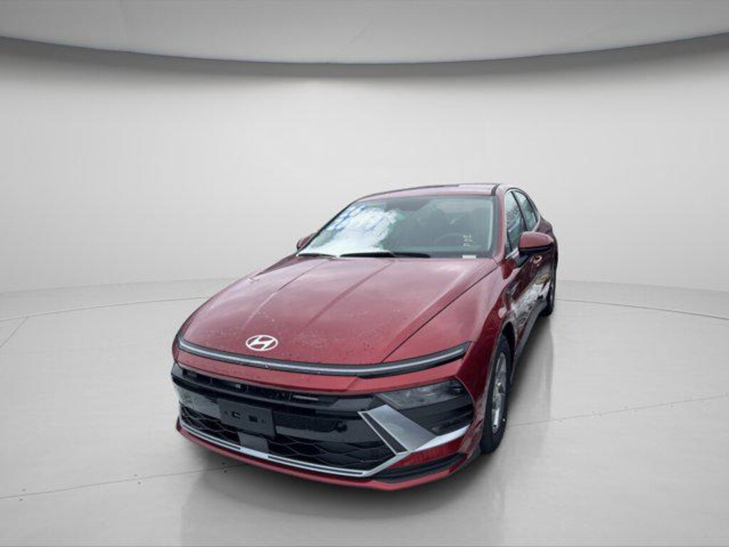 New 2026 Hyundai Sonata SE Sedan