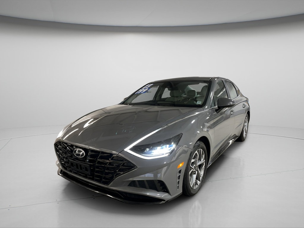 Used 2023 Hyundai Sonata SEL Sedan