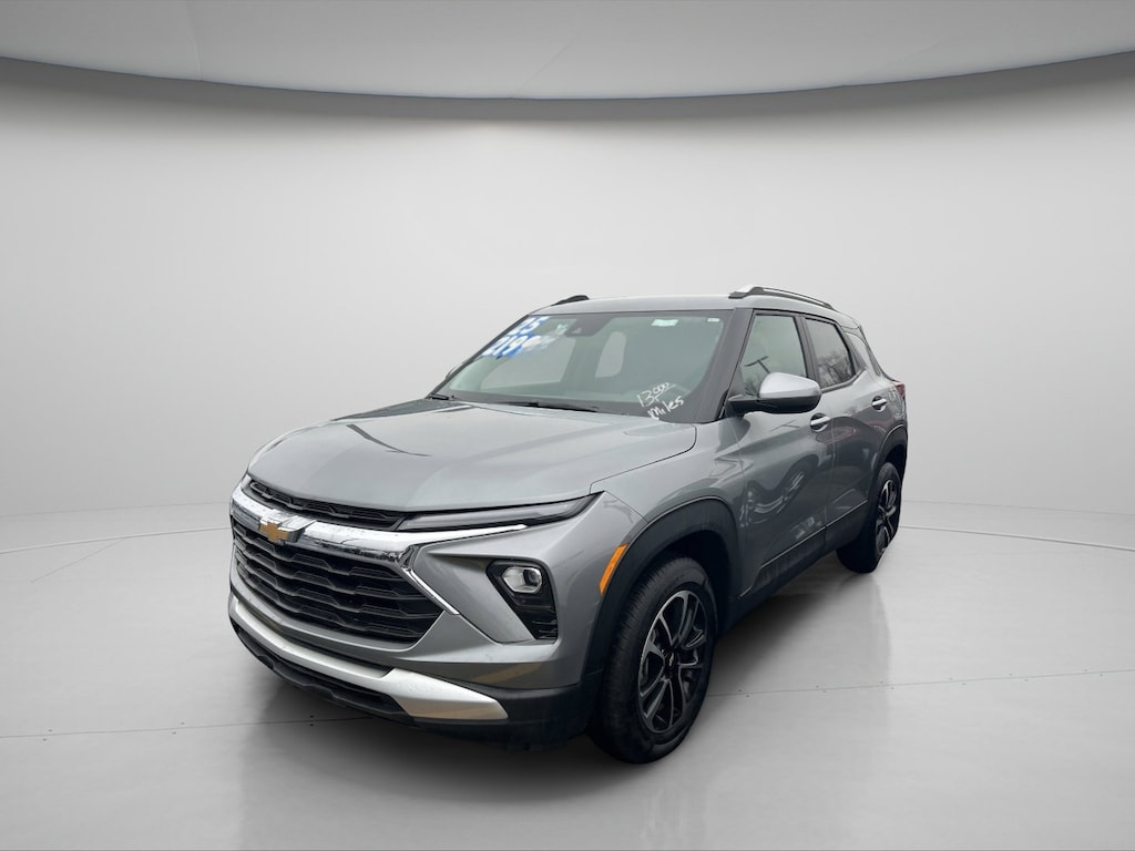 Used 2025 Chevrolet Trailblazer LT SUV