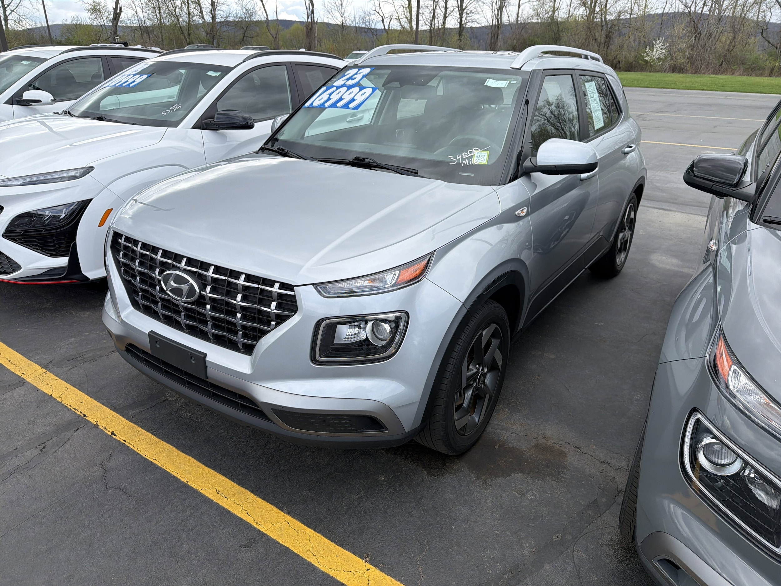 2023 Hyundai Venue SEL