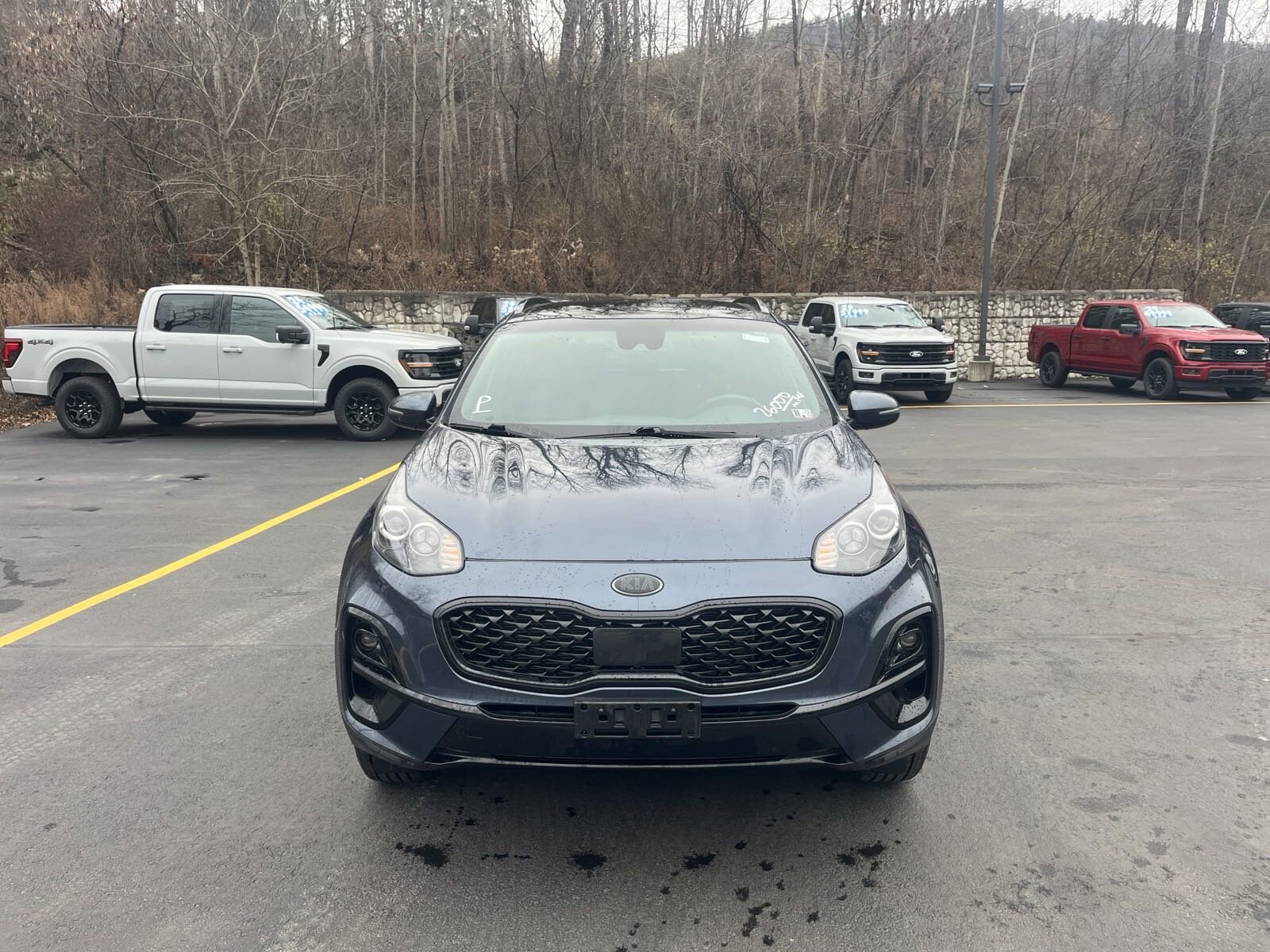 2022 Kia Sportage Nightfall Edition photo 2