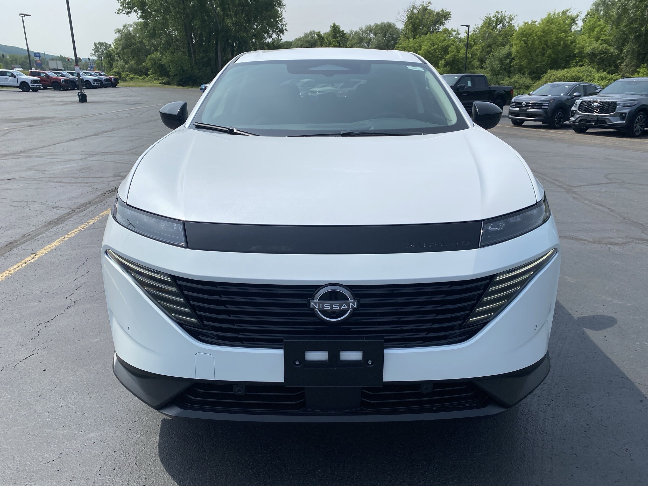 2025 Nissan Murano SV photo 2