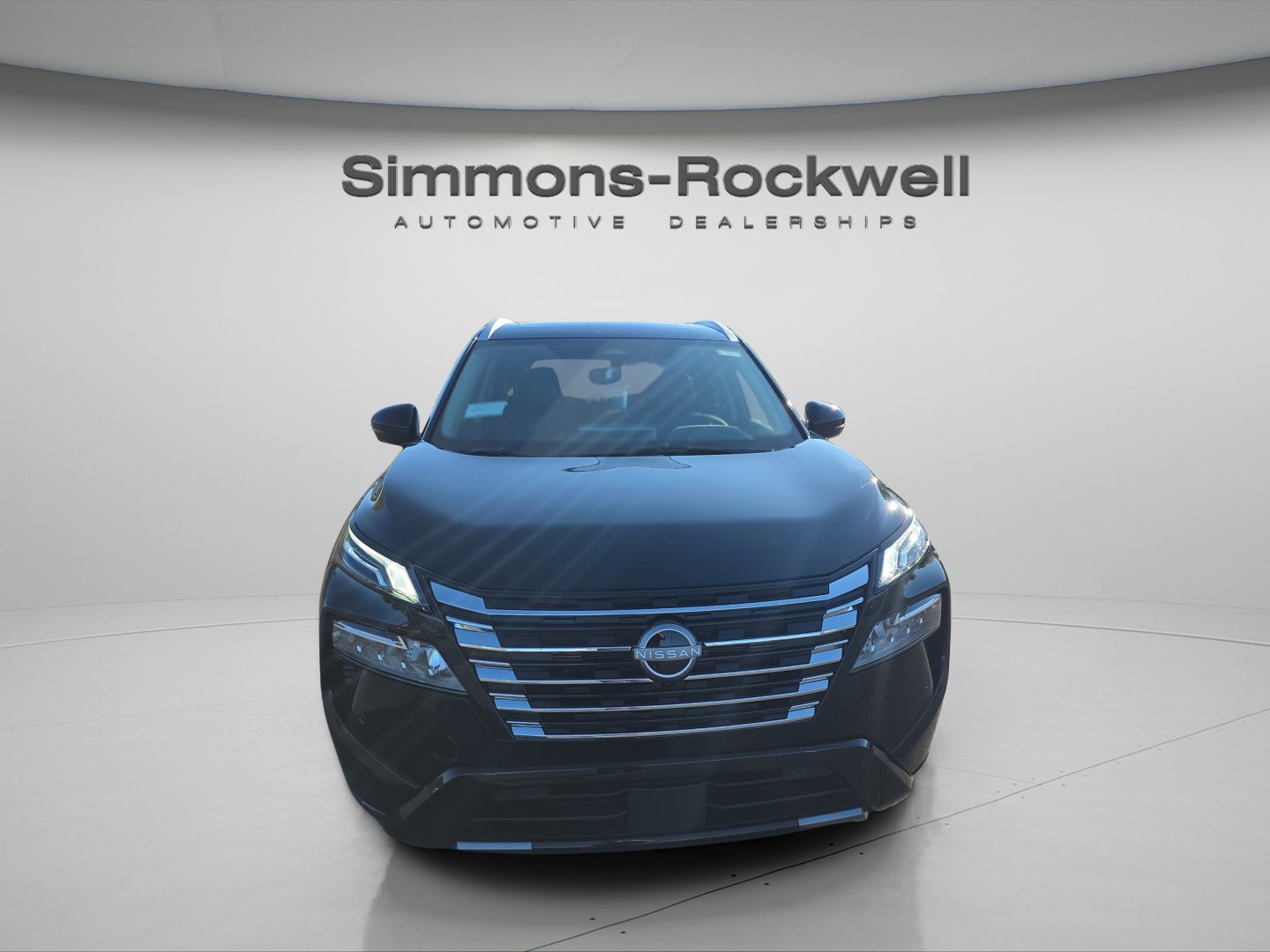 2026 Nissan Rogue Platinum photo 2