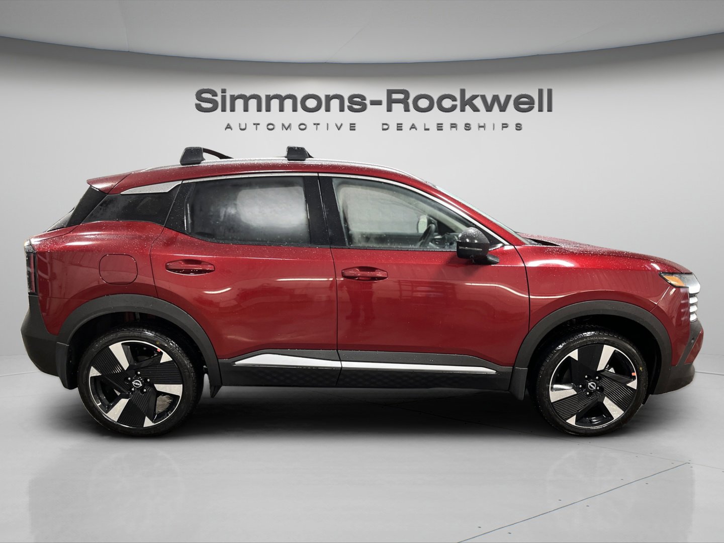 2026 Nissan Kicks SR photo 4