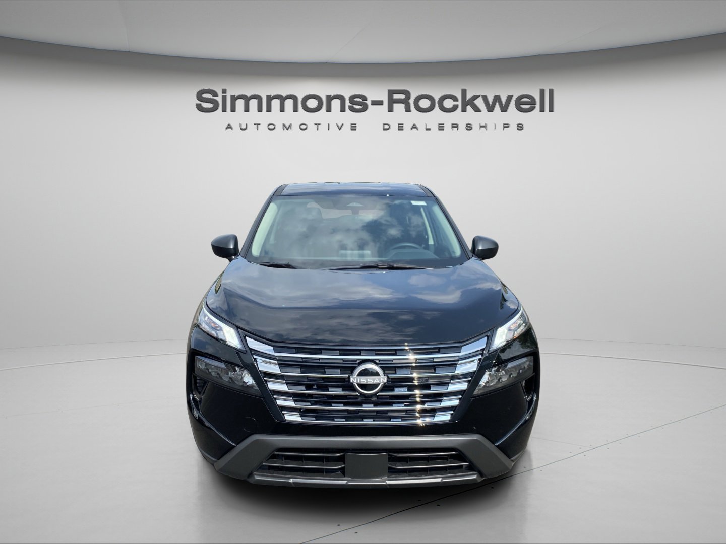 2026 Nissan Rogue S photo 2