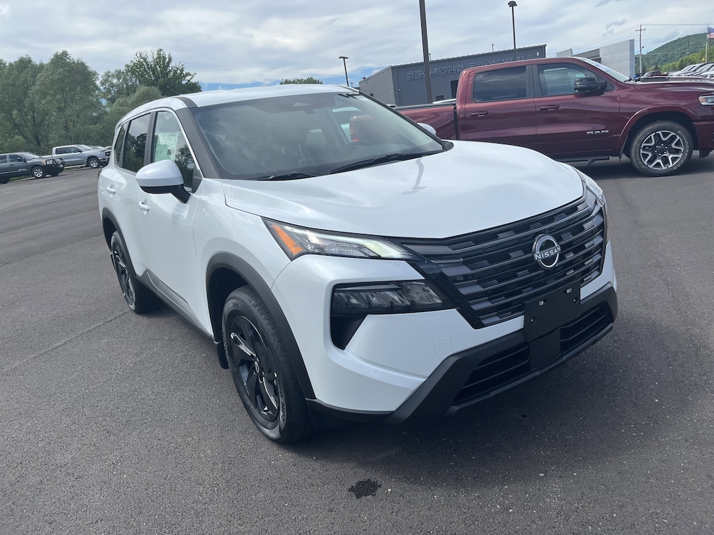 New 2026 Nissan Rogue SV SUV