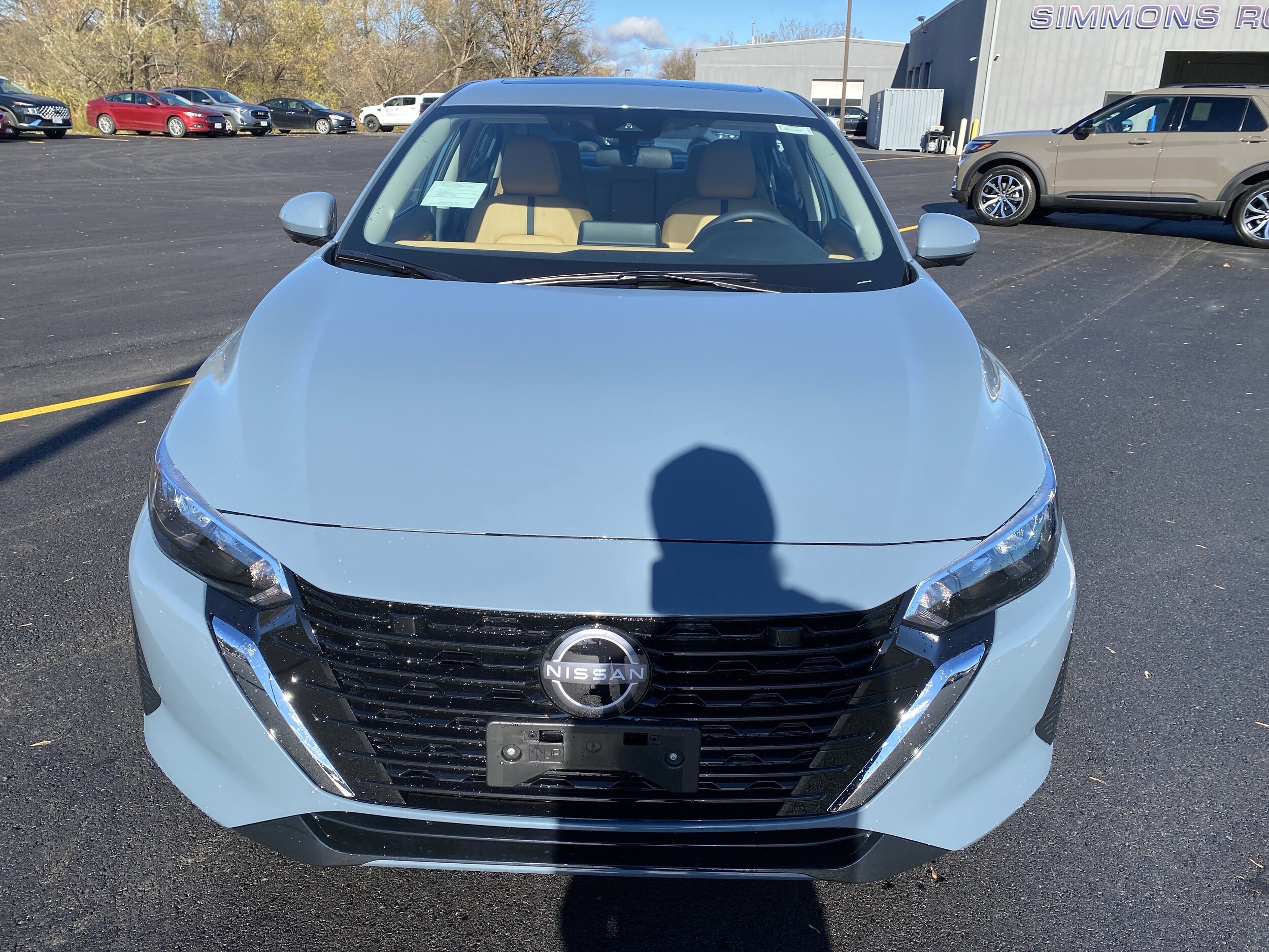 2025 Nissan Sentra SV photo 2