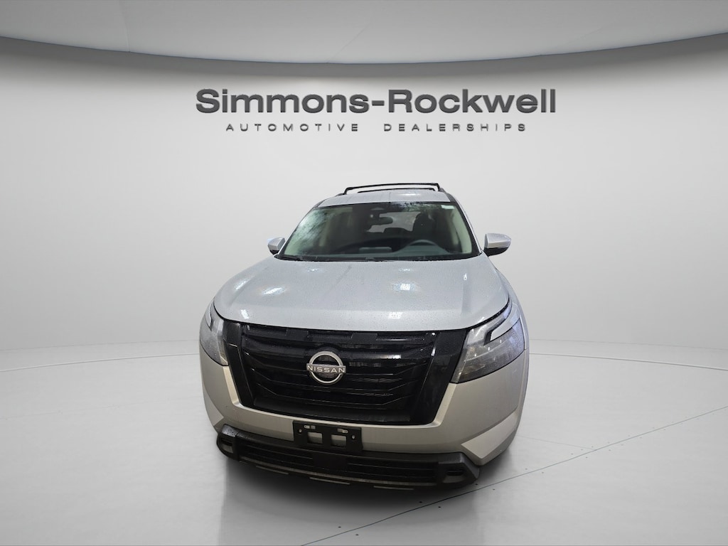 New 2025 Nissan Pathfinder SV SUV