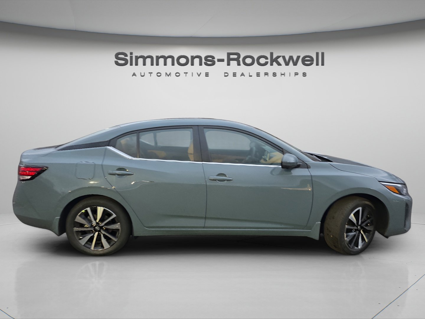 2025 Nissan Sentra SV photo 4