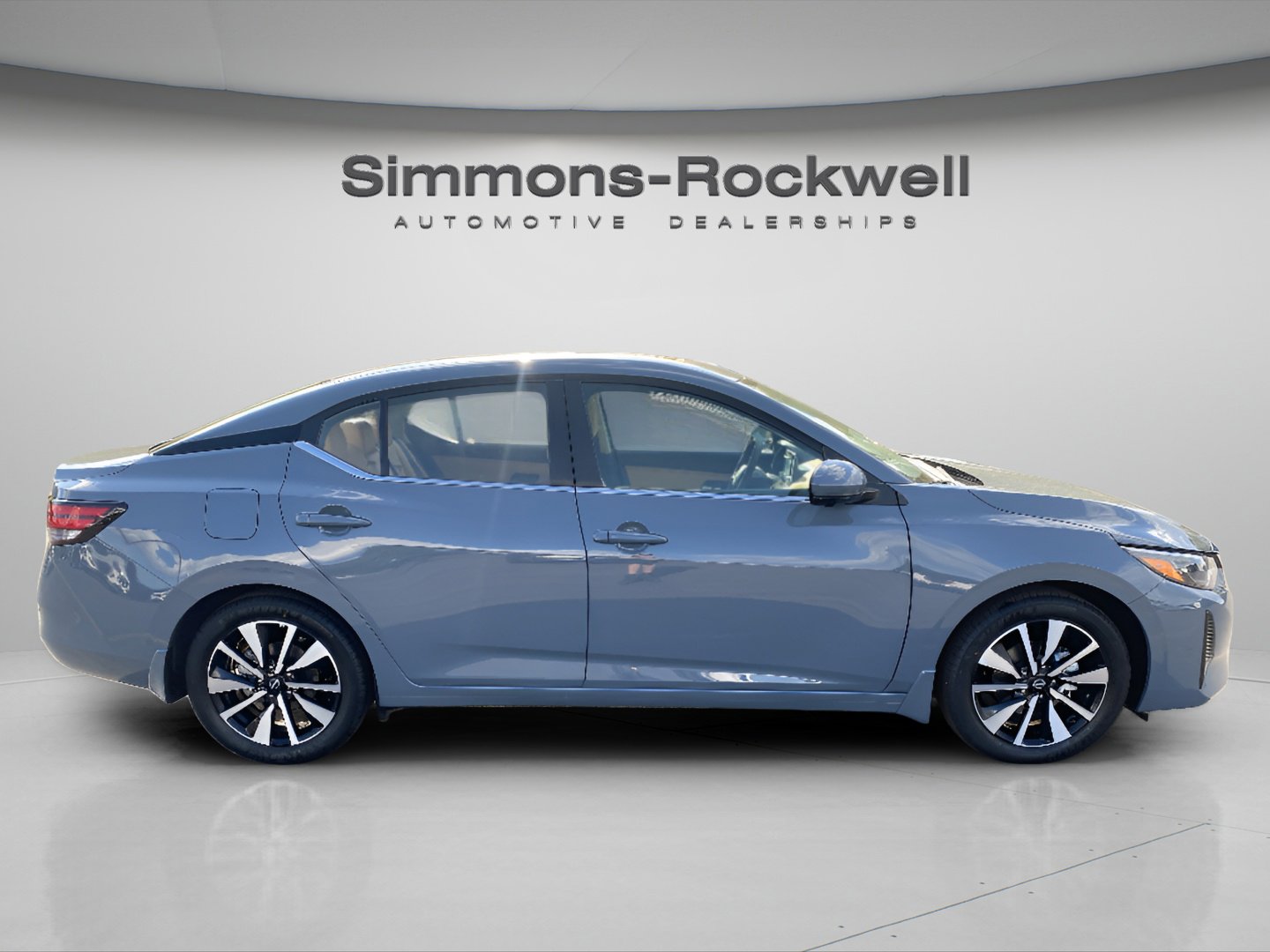 2025 Nissan Sentra SV Premium photo 4