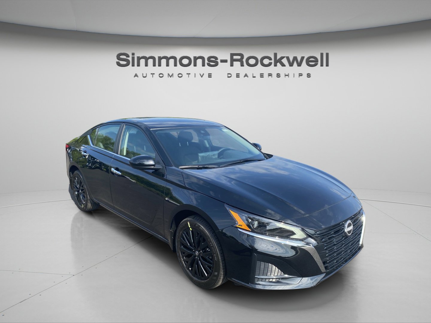 2025 Nissan Altima SV photo 3