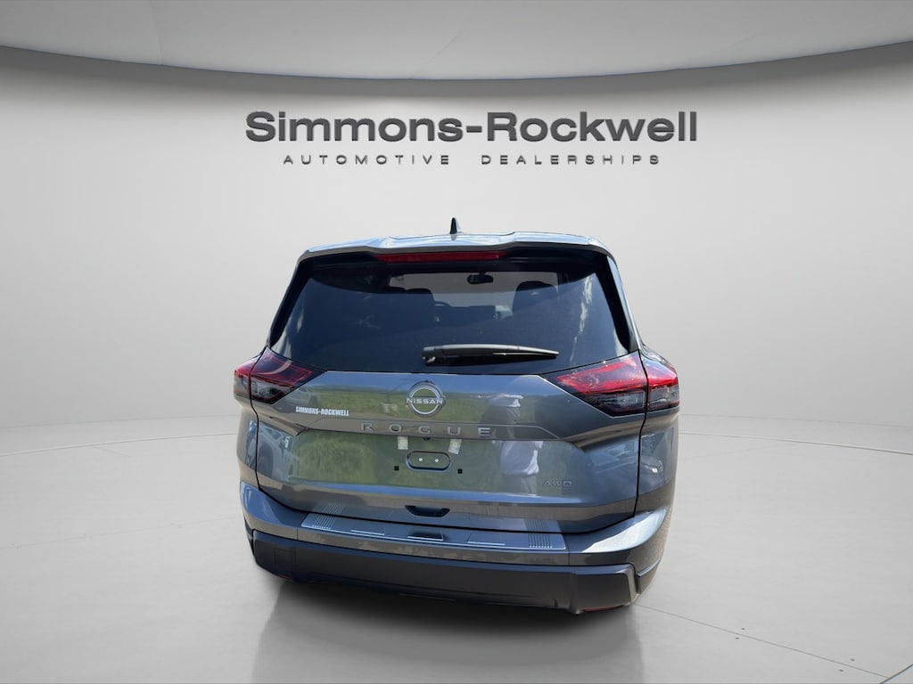 New 2026 Nissan Rogue SV SUV