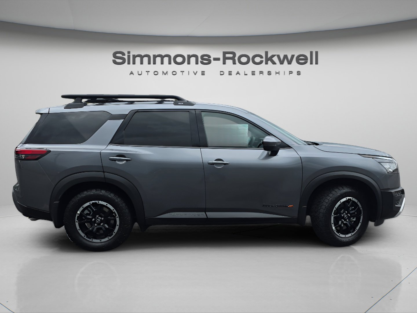 2025 Nissan Pathfinder Rock Creek photo 2