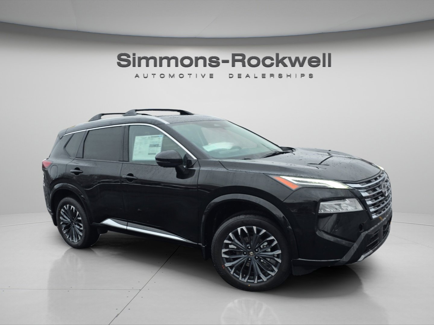 2026 Nissan Rogue Platinum photo 2