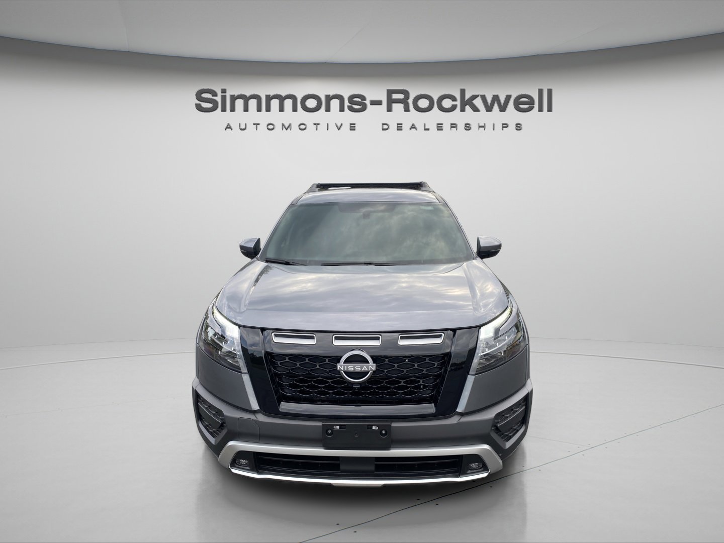 2025 Nissan Pathfinder Rock Creek photo 2