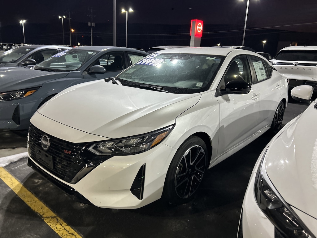 New 2025 Nissan Sentra SR Sedan
