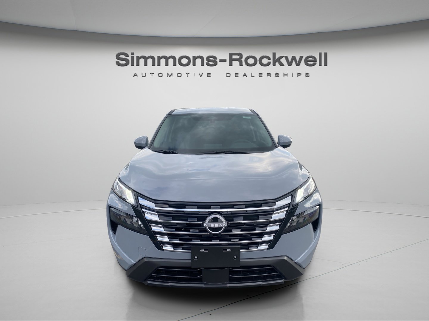 2026 Nissan Rogue SV photo 2